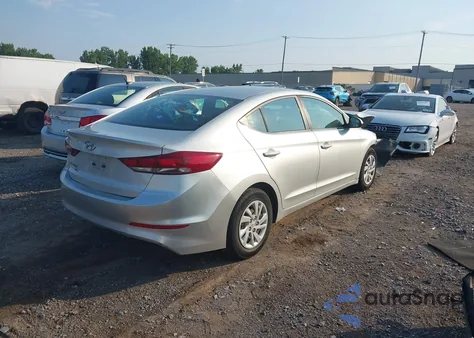 2018 Hyundai Elantra Se z USA, uszkodzony, nr VIN 5NPD74LF7JH266964
